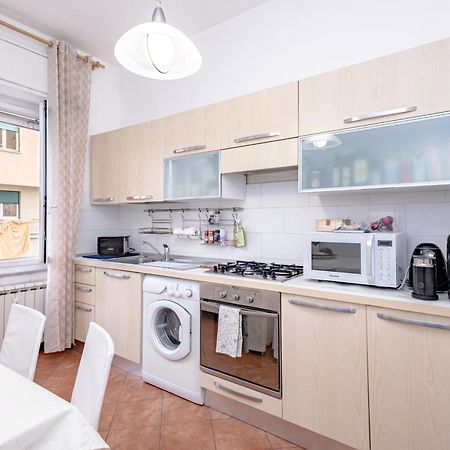 Appartamento Dolce casa di Sve vicino la stazione FREE parking Genova Esterno foto